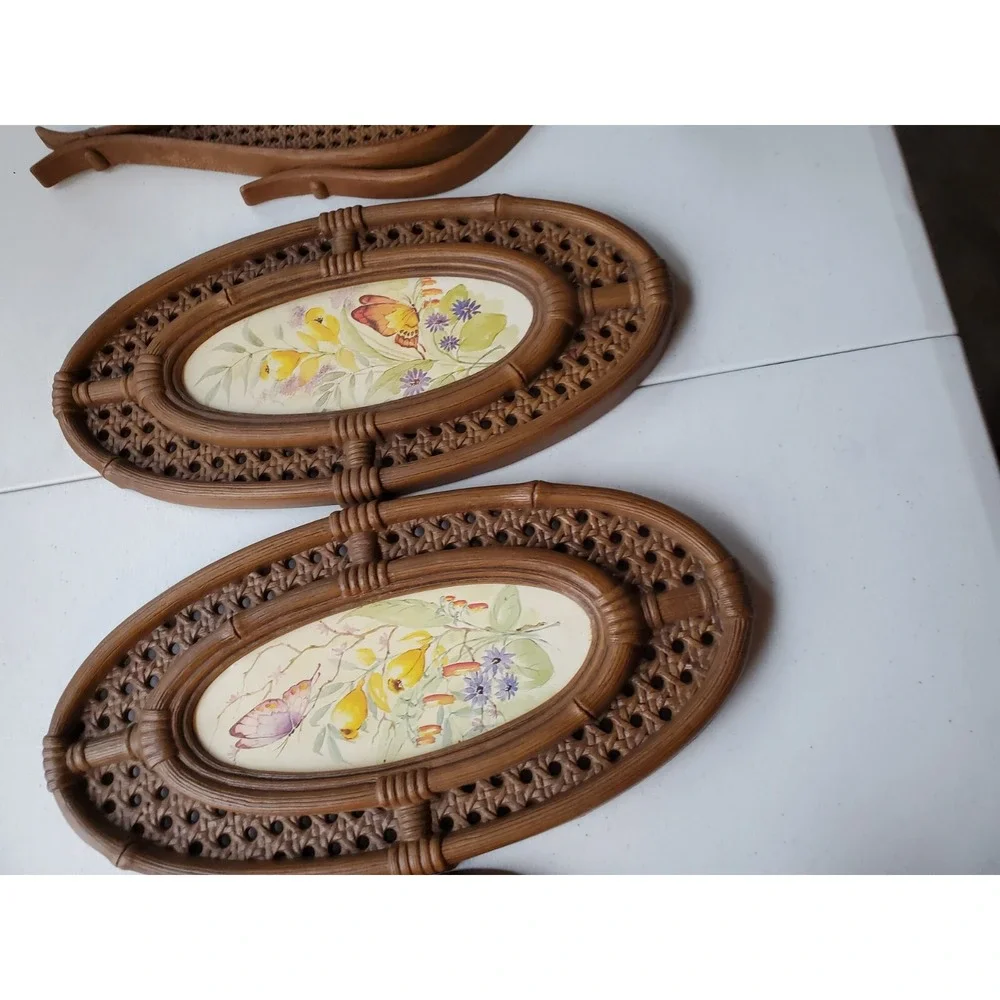Homco Rattan Wicker 2 Teardrop Wall Candle Holders & 2 Picture 1980s